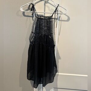 Victoria’s Secret Baby-doll, size Small